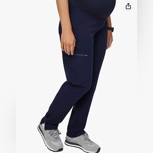 *PETITE* FIGS YOLA MATERNITY SCRUB PANTS
